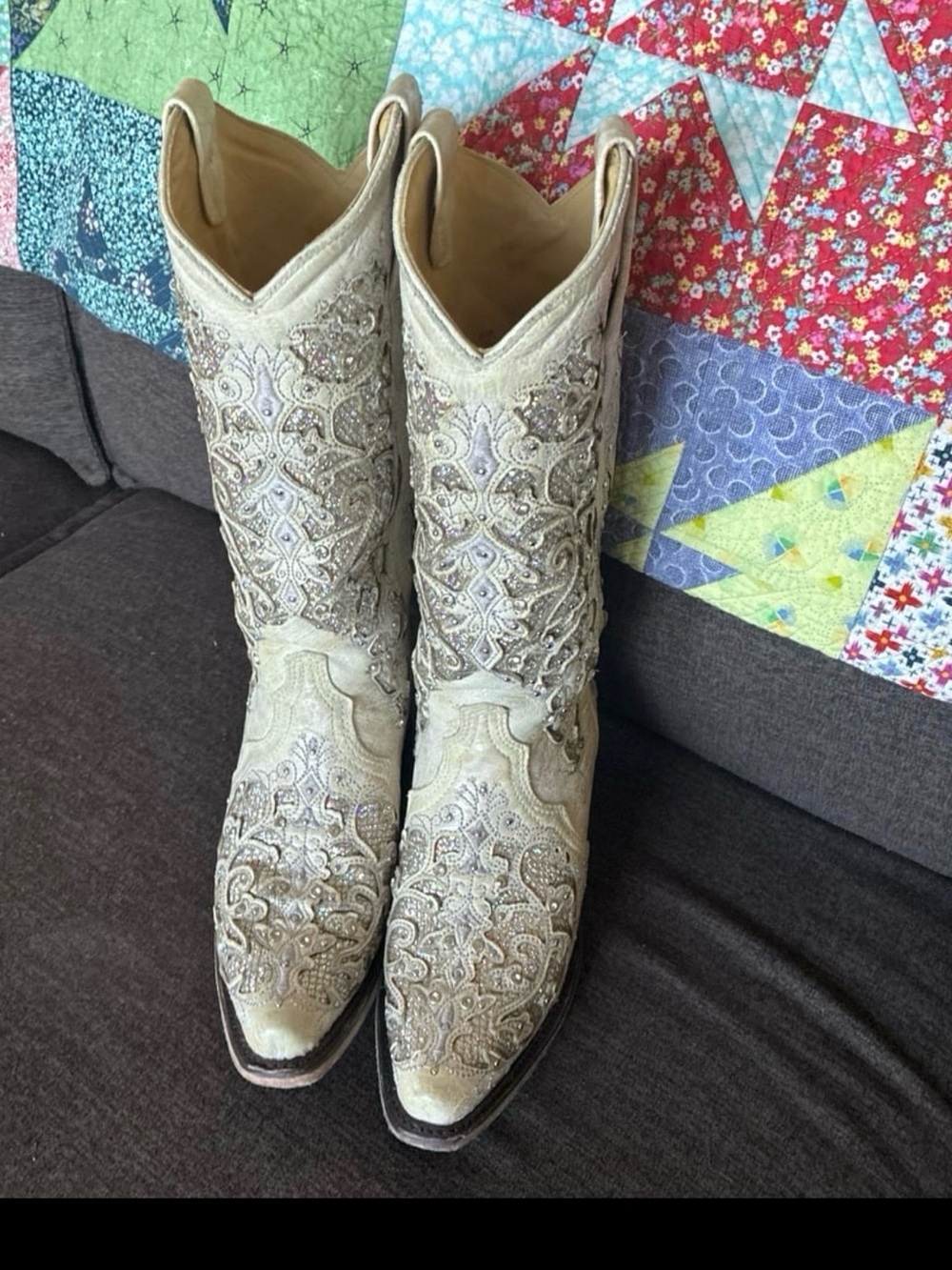 Embellished Cream Western Cowboy Boots - Women's Corral 7